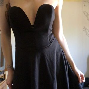 Black sweetheart dress // size Large